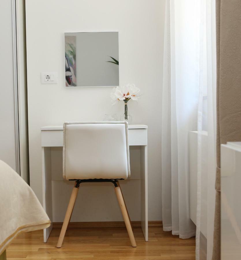 Apartman Nebo Pula Eksteriør billede