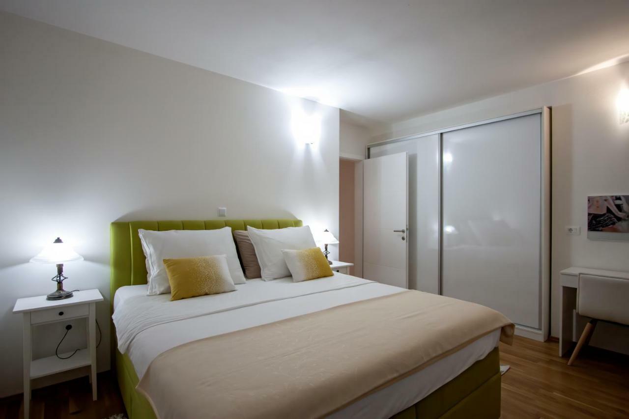 Apartman Nebo Pula Eksteriør billede