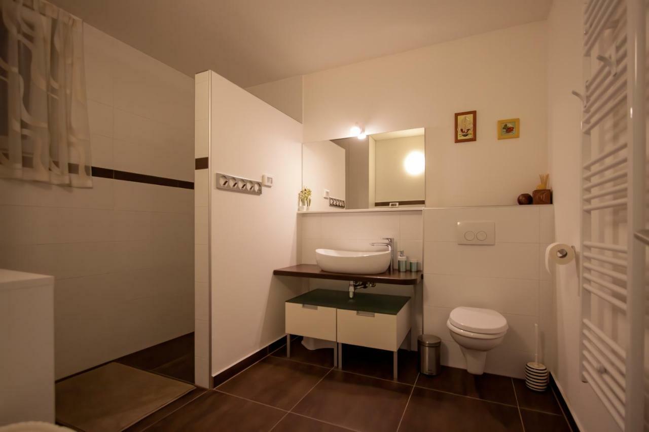 Apartman Nebo Pula Eksteriør billede